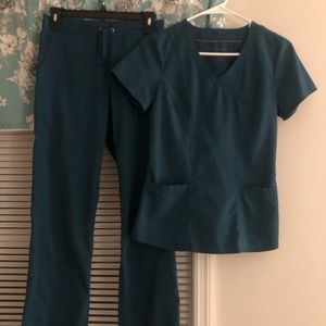 Purple Label Healing hands Caribbean Blue scrubs